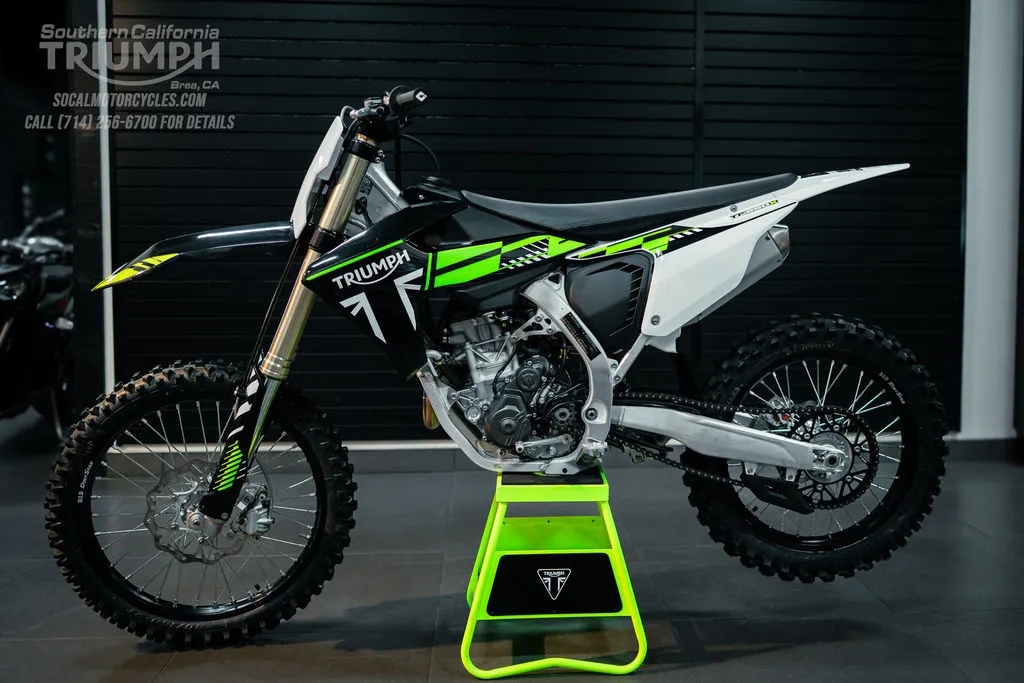 2025 Triumph TF 250-X in Jet Black / Pure White, photo 7 of 7