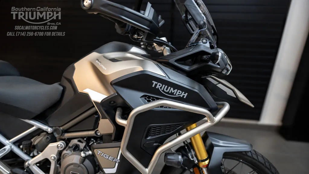 2025 Triumph Tiger 1200 Rally Explorer in Matte Sandstorm, photo 2 of 12