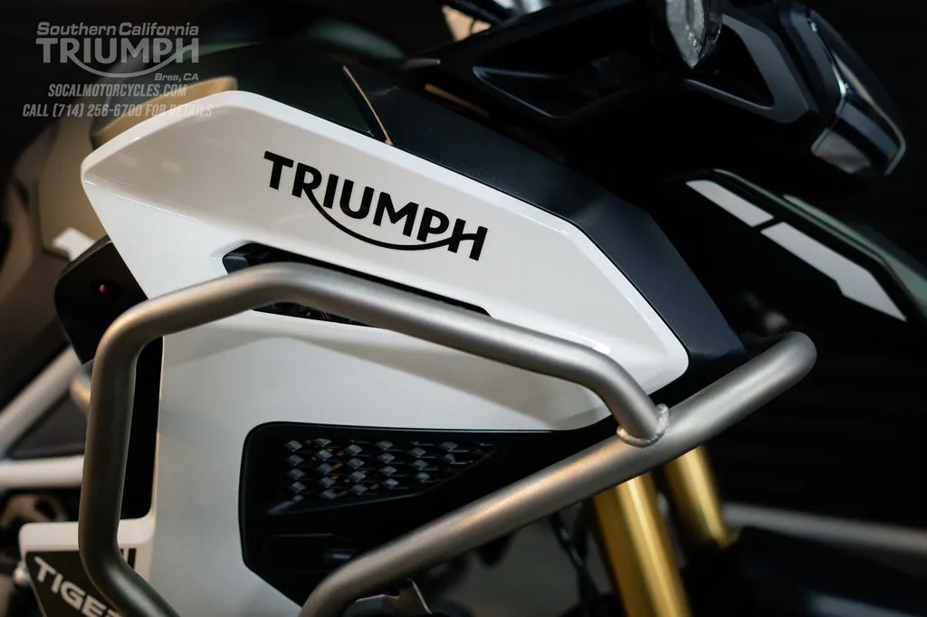 2025 Triumph Tiger 1200 Rally Explorer in Matte Khaki Green, photo 2 of 10