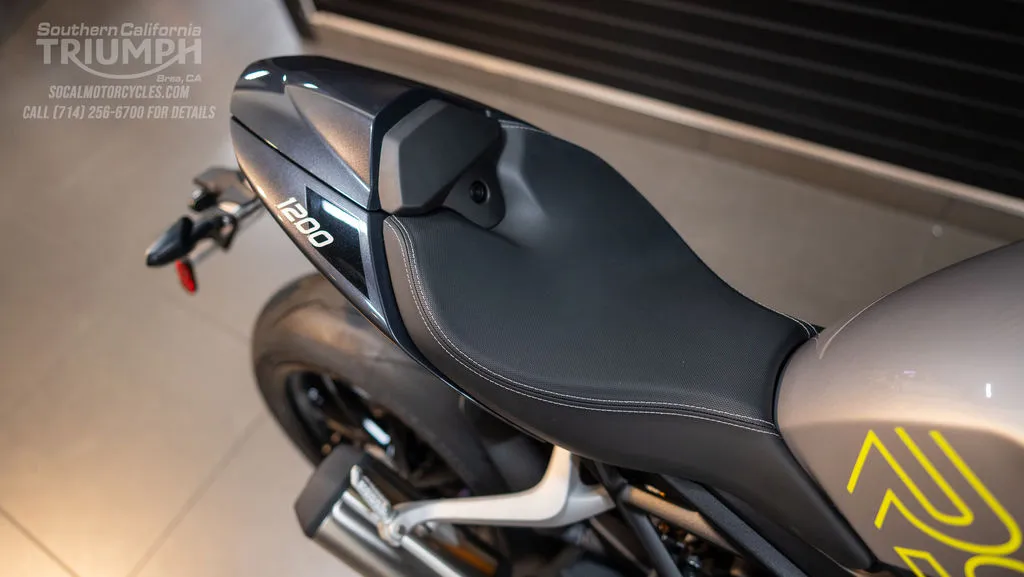 2026 Triumph Speed Triple 1200 RS in Granite / Triumph Performance Yellow, photo 5 of 12