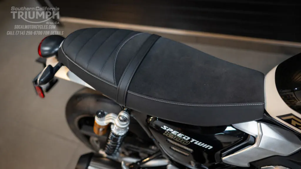 2026 Triumph Speed Twin 1200 RS in Sapphire Black, photo 4 of 13