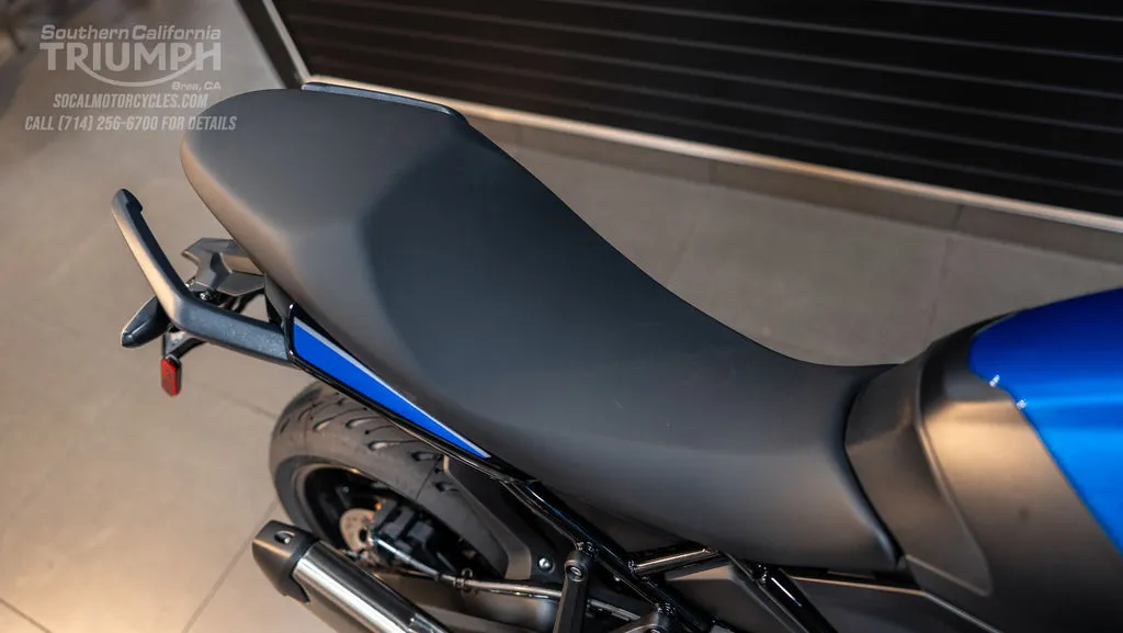 2026 Triumph Tiger Sport 800 in Caspian Blue / Sapphire Black, photo 4 of 11