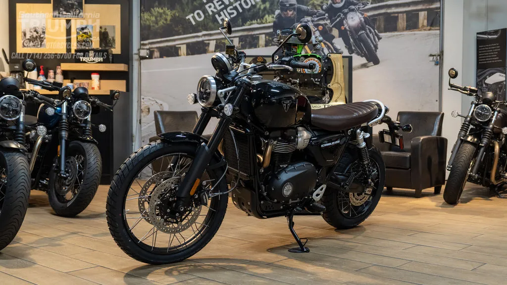 2026 Triumph Scrambler 1200 X in Sapphire Black, photo 5 of 8