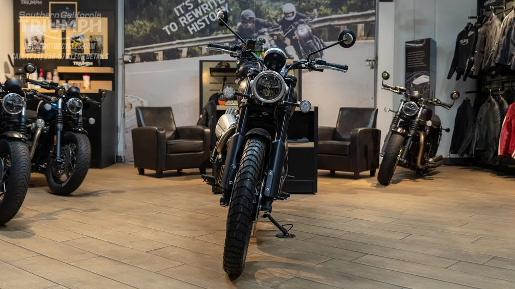 2026 Triumph Scrambler 1200 X in Matte Khaki Green, photo 4 of 8