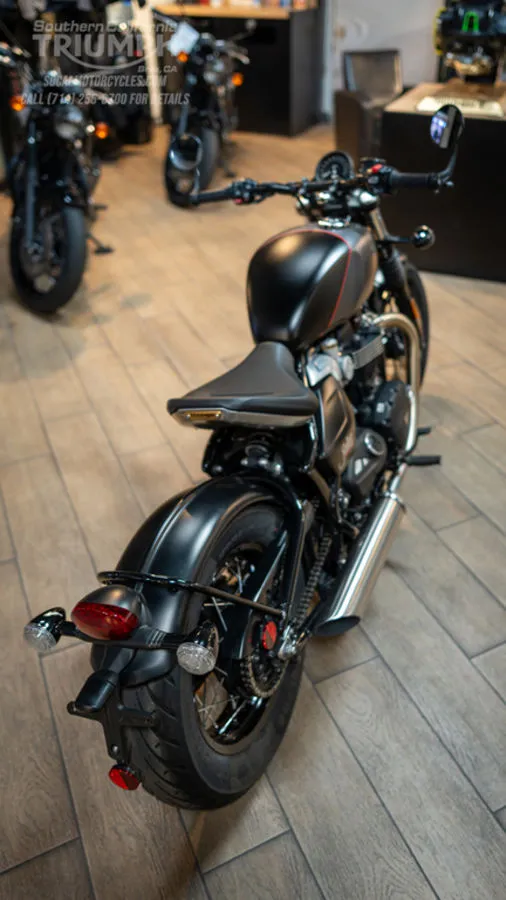 2026 Triumph Bonneville Bobber in Satin Mineral Grey / Satin Sapphire Black, photo 10 of 10