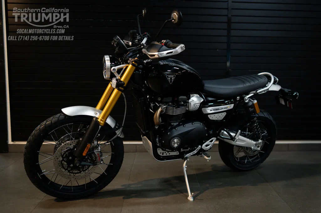 2026 Triumph Scrambler 1200 XE in Sapphire Black, photo 7 of 10