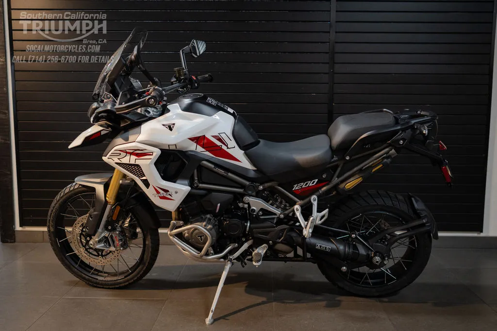 2026 Triumph Tiger 1200 Rally Pro Desert Edition in Crystal White, photo 8 of 10