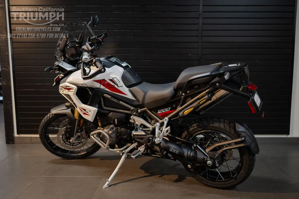 2026 Triumph Tiger 1200 Rally Pro Desert Edition in Crystal White, photo 9 of 10