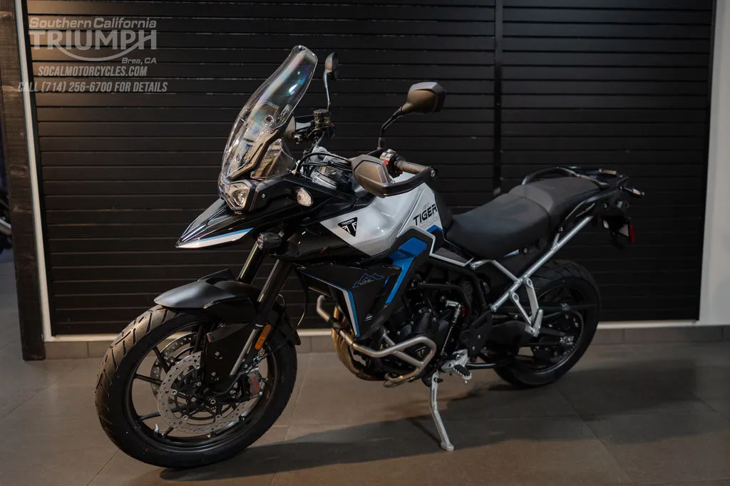 2026 Triumph Tiger 900 GT Pro Alpine Edition in Snowdonia White, photo 7 of 10