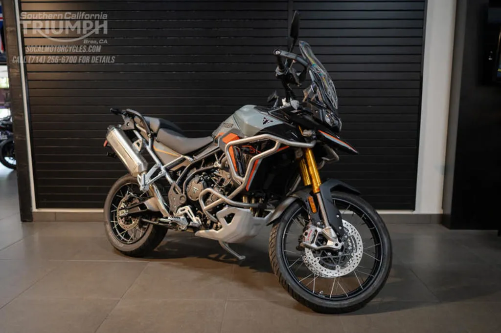 2026 Triumph Tiger 900 Rally Pro Desert Edition in Urban Grey, photo 5 of 10