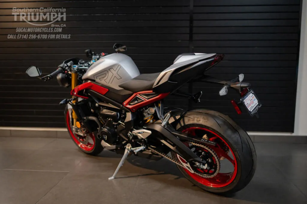 2026 Triumph Street Triple 765 RX in Matte Aluminum, photo 8 of 9