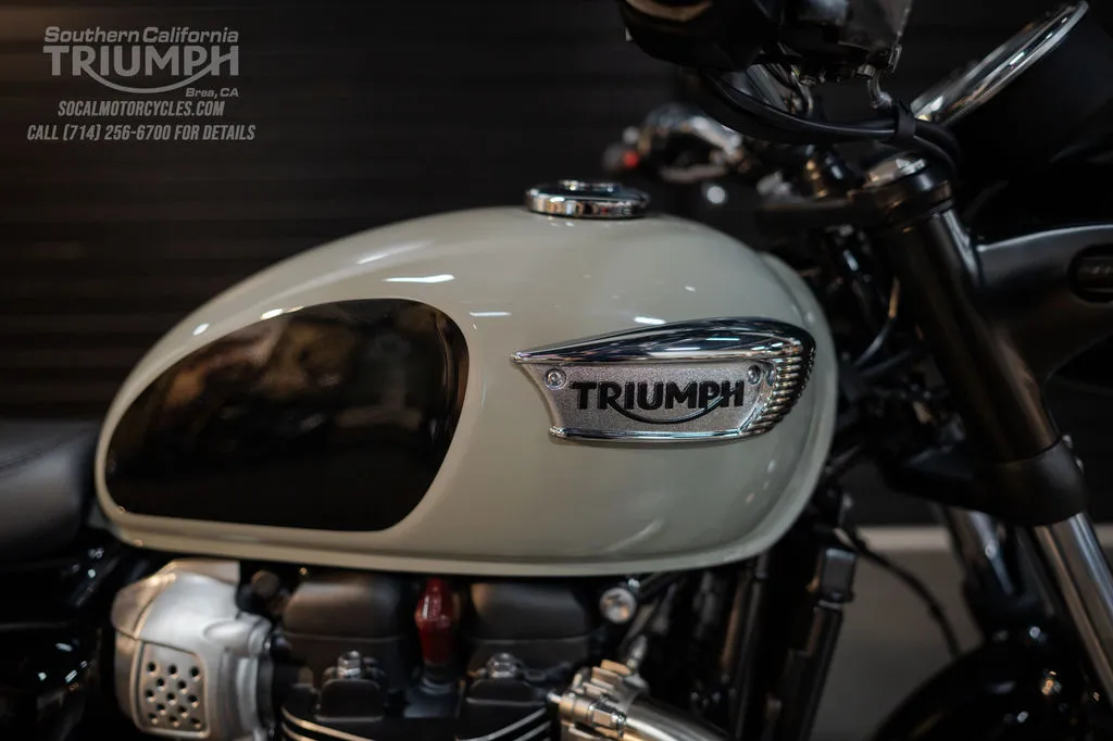 2026 Triumph Bonneville T100 in Stone Grey, photo 2 of 10