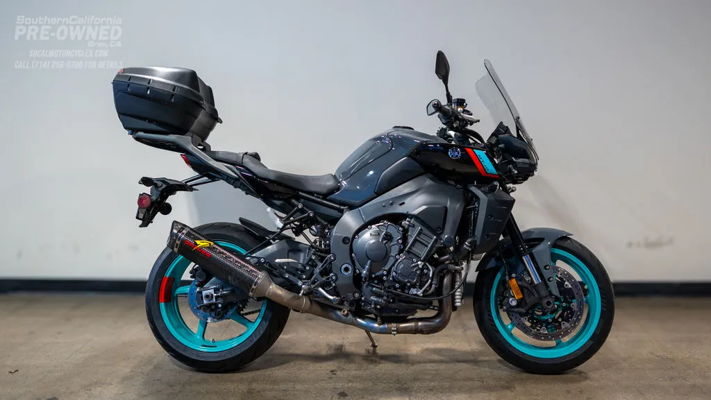 2023 Yamaha MT-10 in Gray, photo 1 of 10