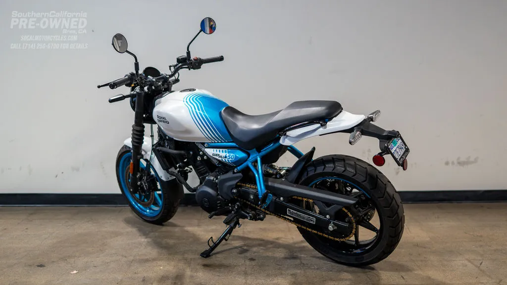 2026 Royal Enfield Guerrilla 450 in Brava Blue, photo 8 of 9