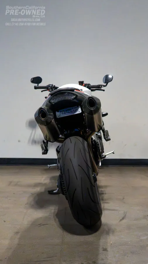 2020 Triumph Speed Triple RS in Crystal White, photo 8 of 8